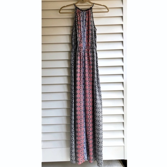 Bloomingdale’s AQUA Tile Print Maxi Dress - Picture 2 of 9